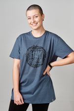 Lade das Bild in den Galerie-Viewer, T-Shirt – Kettenlogo
